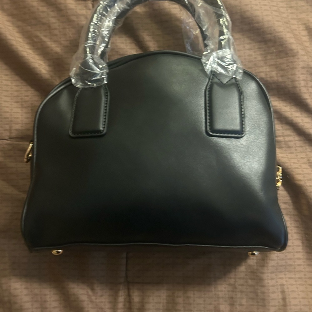 London Fog Black satchel - Picture 4 of 9